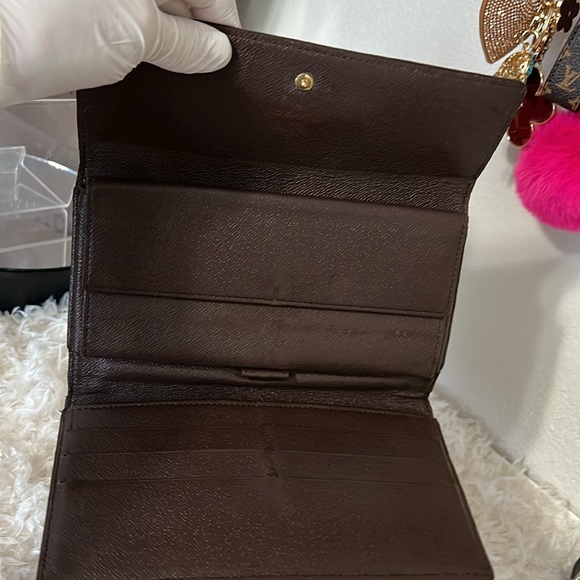 Authentic Louis Vuitton Damier Ebene International Wallet w/ Strap and D… - Picture 10 of 17